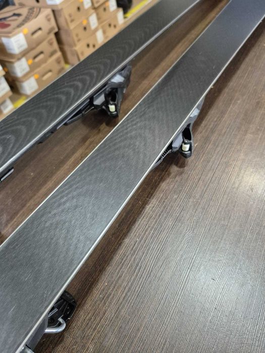 Narty ATOMIC VOLANT 5000 + M 10 GW  160cm N-231