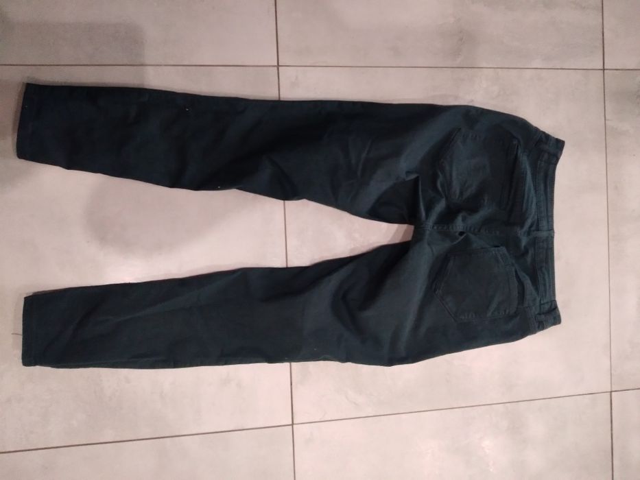 Świetne modne spodnie Fat Face rozmiar M/L