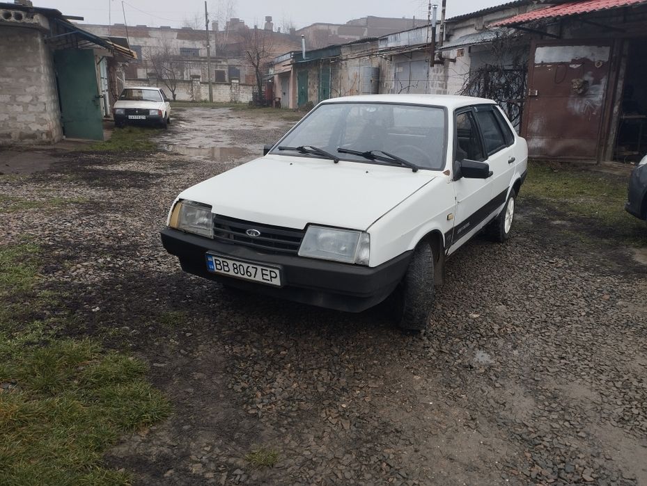 ВАЗ 21099 продам