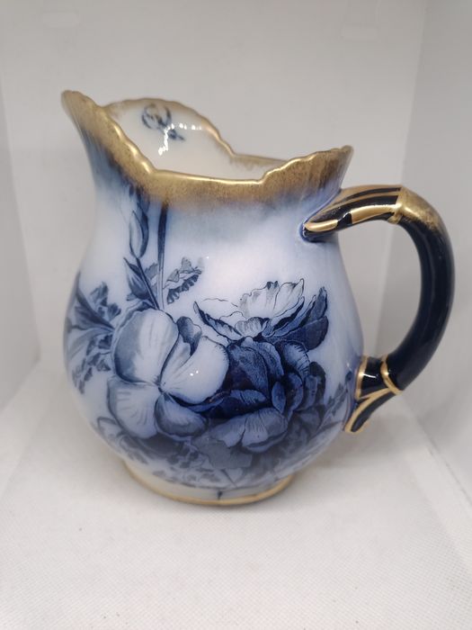 Jarro antigo Inglês fabricante George Jones & Sons