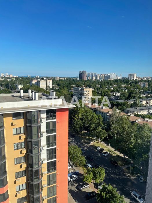 Двухкомнатная квартира в ЖК Эталон