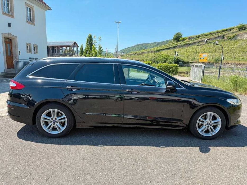 Ford Mondeo MK5 Drzwi Przednie Prawe Przód Prawy Kompletne Europa - RE