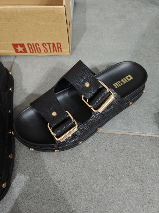 Nowe czarne klapki Big Star