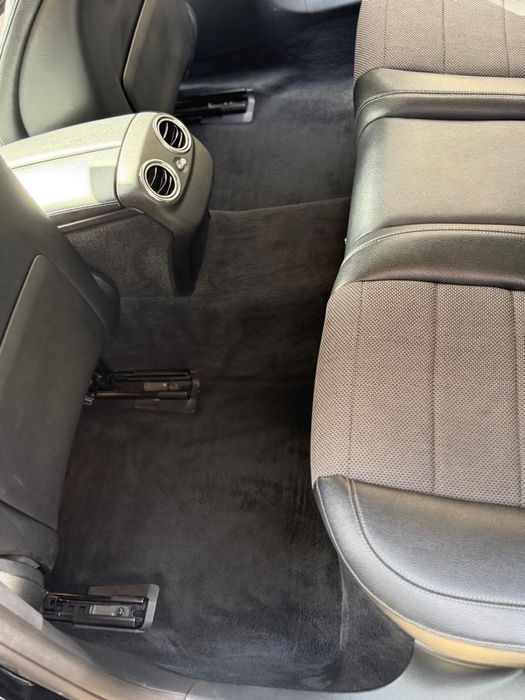 Mercedes-Benz E220D Avantgarde