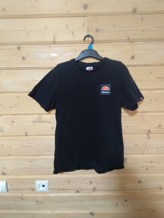 мужская футболка Ellesse Canaletto черного цвета.