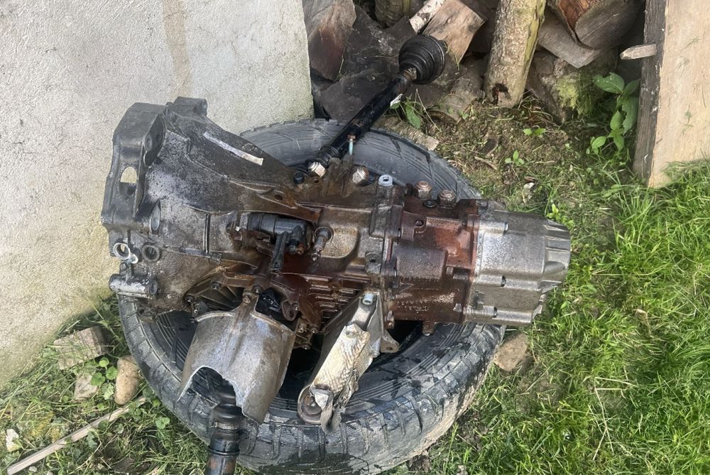 Продам коробку передач механіка 6 ступка Audi a6 c5 2.5 tdi
