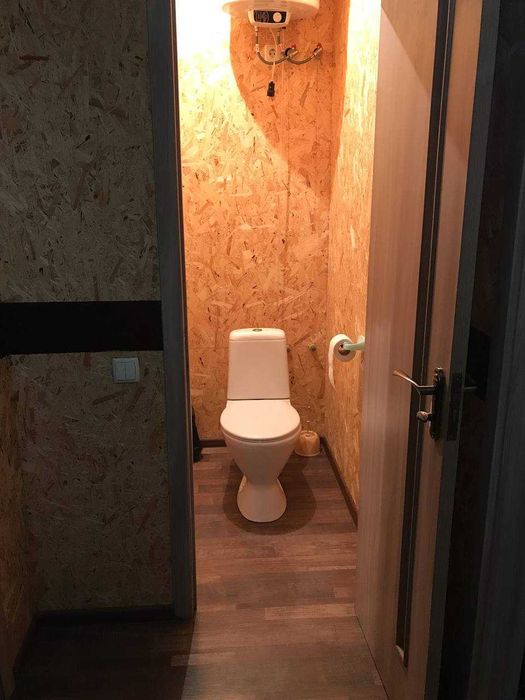 Оренда офісних приміщень ринок "Анжеліка"/2 Стовпи