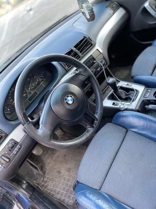 Продам BMW e46 compact 2002 год 2.0 бенз