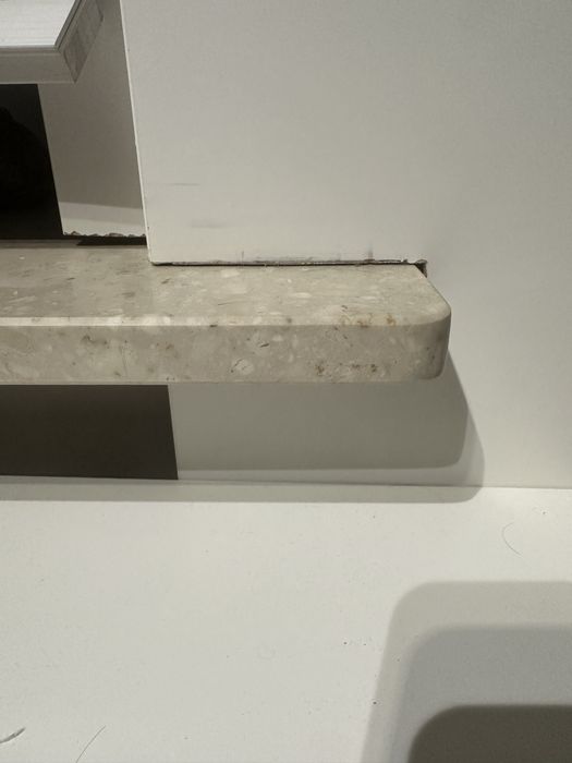 Lóżko na antresoli