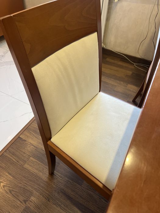 Продам итальянский стол + 6 стульев!