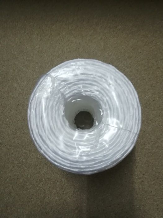 Fio de atar ou fio de ráfia