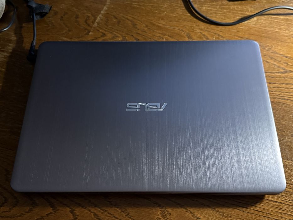 Laptop Asus Vivobook S14 i5 8350u 4gb 256gb