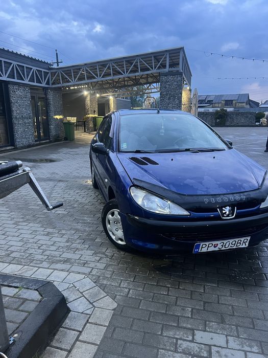 Продам пежо 206 НЕРОЗМИТНЕНЕ