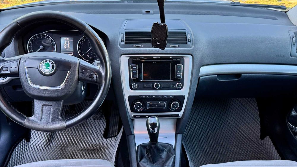 Skoda Octavia 2011