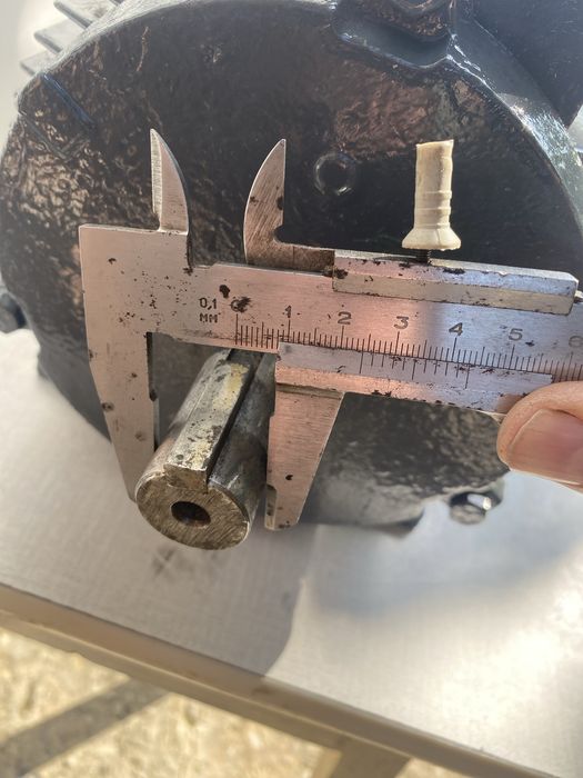 Електродвигун асинхронний