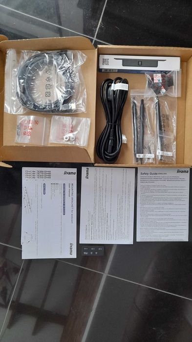 Monitor interaktywny IIYAMA 65 cali  jak nowy