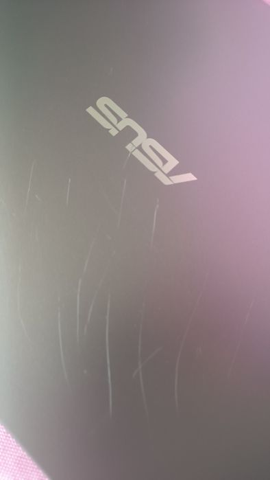 Laptop ASUS VivoBook F515JA