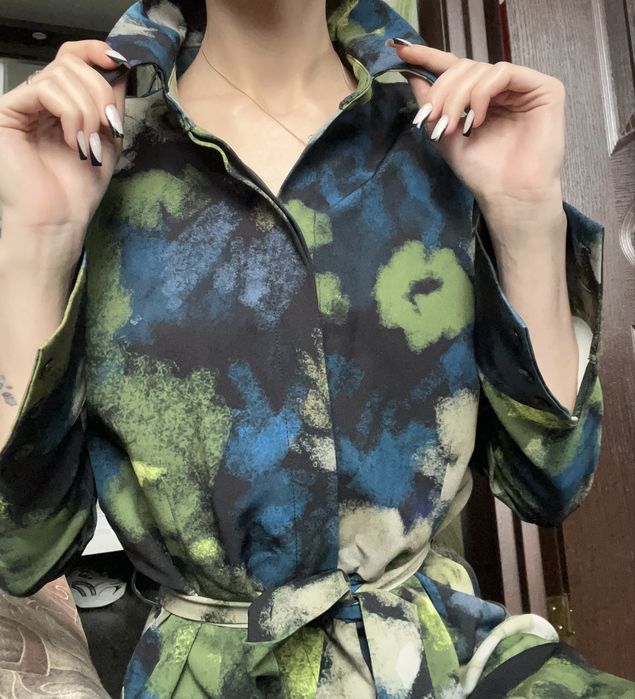 Довга жіноча сукня продам терміново