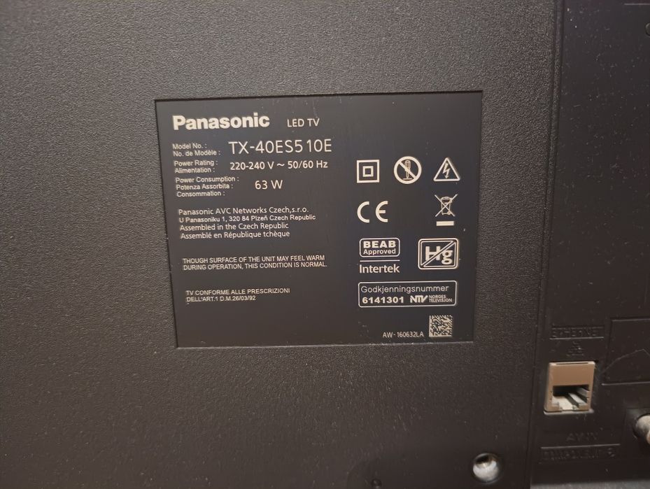Telewizor Panasonic z uszkodzoną matryca