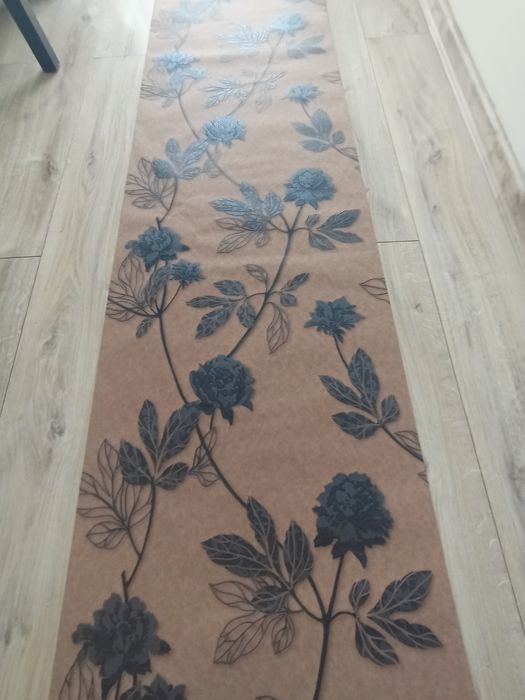 Tapeta 1 gatunek delikatny brokat