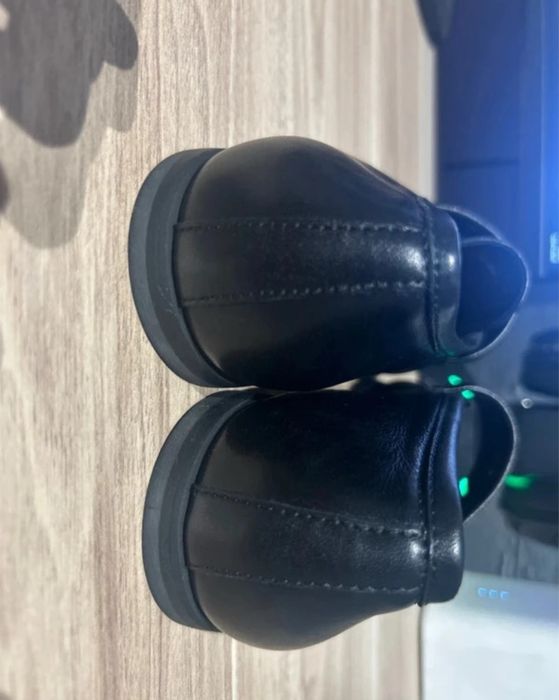 Damskie buty mokasyny Pinko