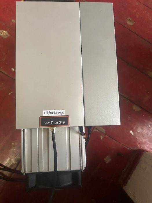 Асик Ant miner  S 19