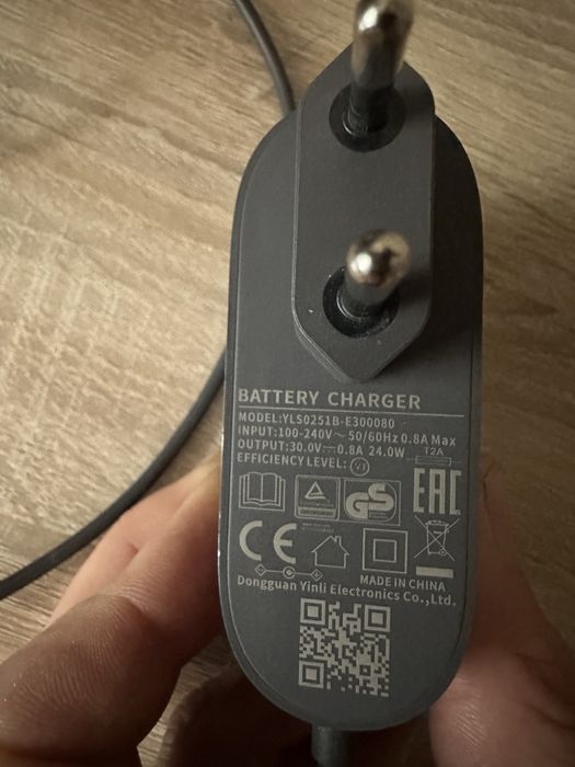 Зарядне пилесос 30 в 0.8A dreame. Xiaomi