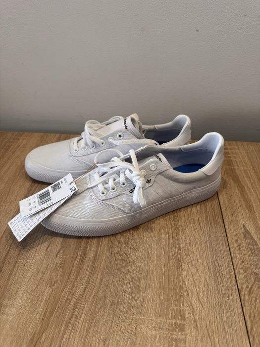 Adidas Originals biale buty meskie rozmiar 44 nowe z metka okazja