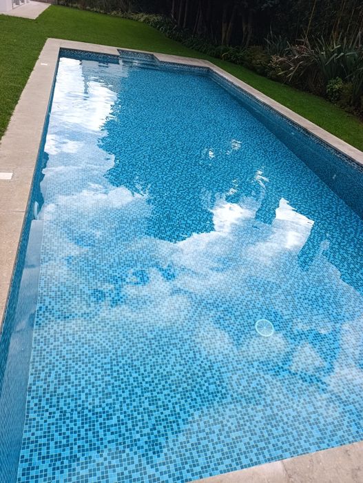 Manutenção  de Piscinas