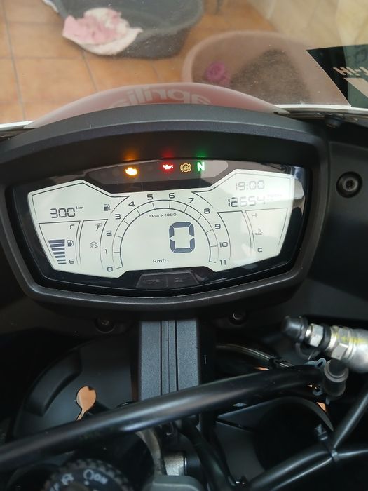 Oportunidade - Aprilia RS125 2021 – 13.000km – Full extras