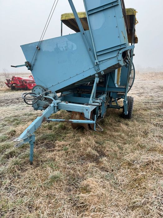 Картопляний комбайн Anna z644