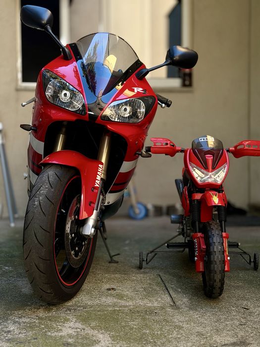Yamaha r1 de 1999