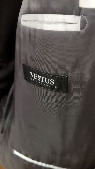 Garnitur vestus L