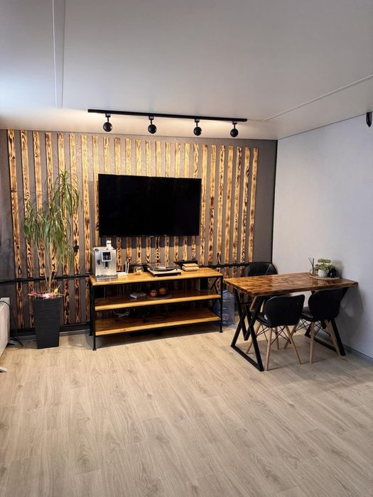 2 кімнатна з гардеробною (3кімнатна)на Бородинському,Каховська 61