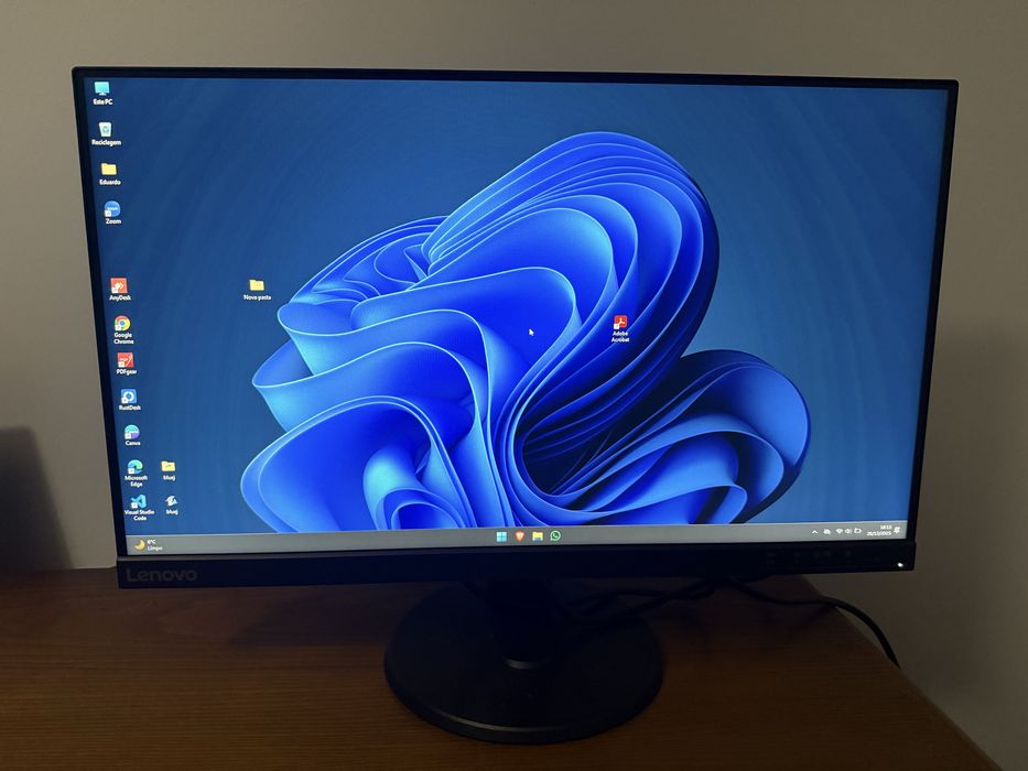 Lenovo D24-40 – Como Novo!