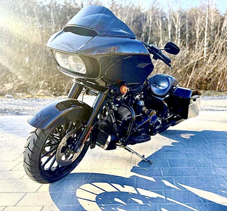 Harley-Davidson ROUD GLIDE SPECIAL BLACK 2019 silnik 114 Polski salon