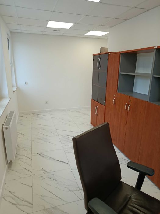 Lokal do wynajęcia kameralny budynek