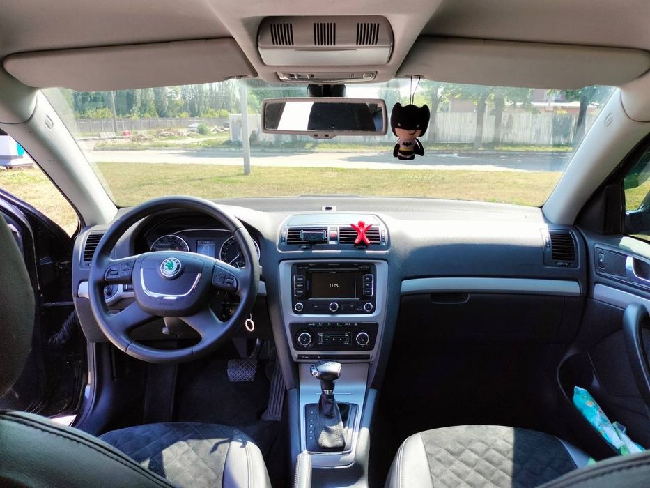 Skoda Octavia 2012 VIN TMBGE61Z6C8021778 фото оголошення 6 з 19