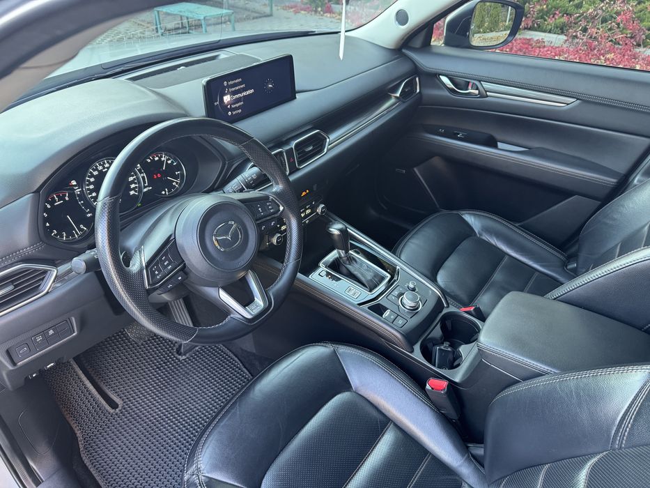 Продам Mazda CX-5 2020