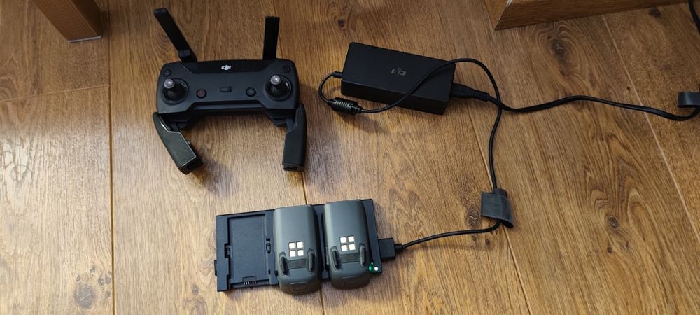 Dron DJI Spark combo