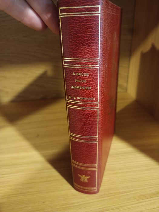 Livro a saúde pelos alimentos