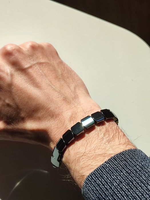 Męska bransoletka hematyt ciemna błyszcząca