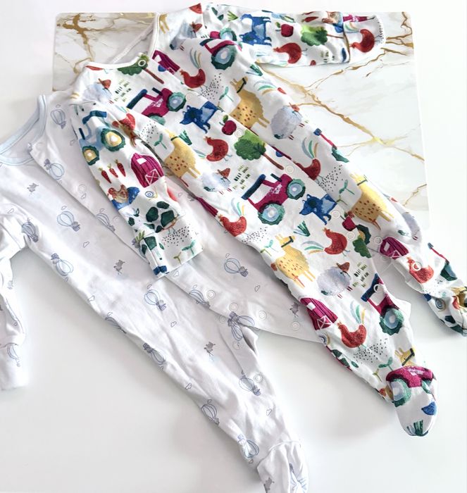 Paka ubranek dla chłopca 68 zestaw ubrań pajacyki body wyprawka