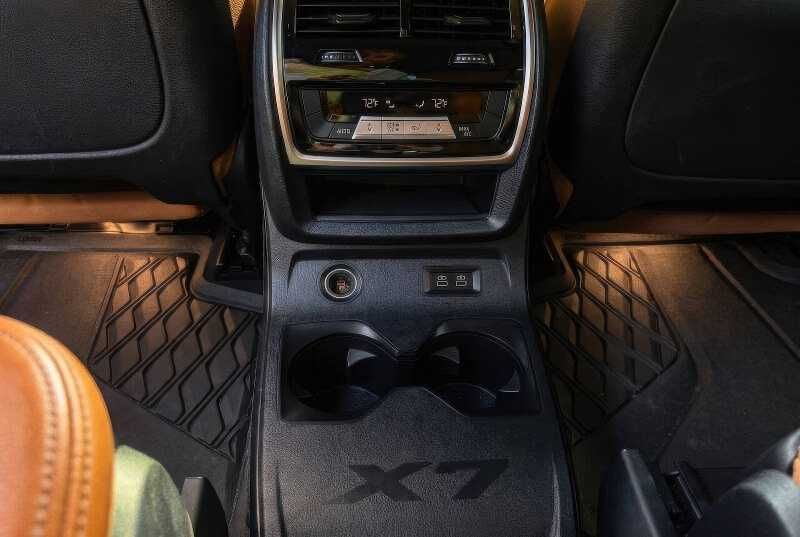 2020 BMW X7 M50i