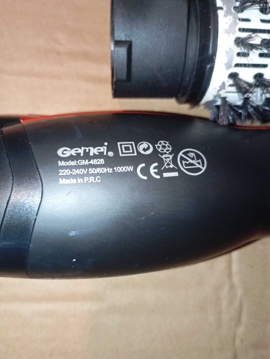 Стайлер для укладання Gemei GM-4828