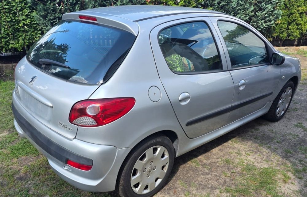 Peugeot 206 plus