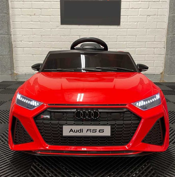 Samochód AUDI QUATTRO RS6 4x4 Motor Elektryczny Auto AKUMULATOR DZIECI