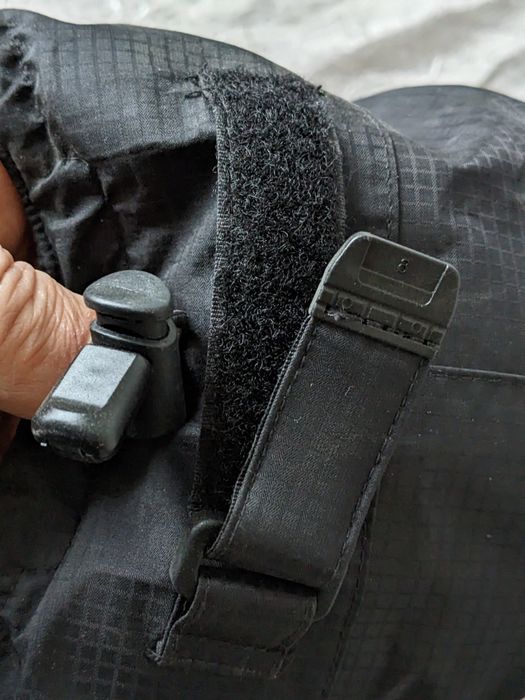 Шапка Peak Performance

GORE-TEX