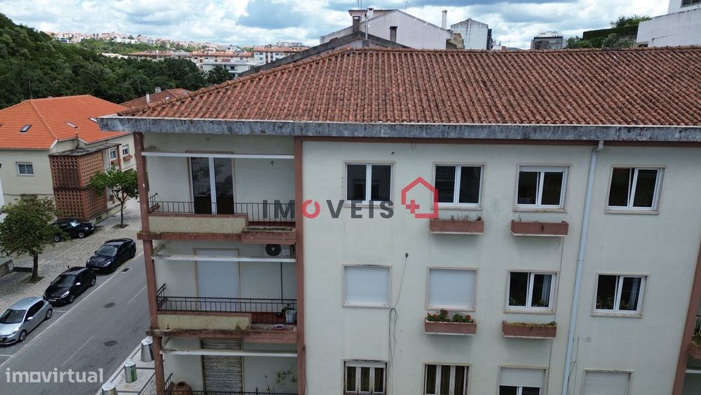 Apartamento T6 - Leiria
