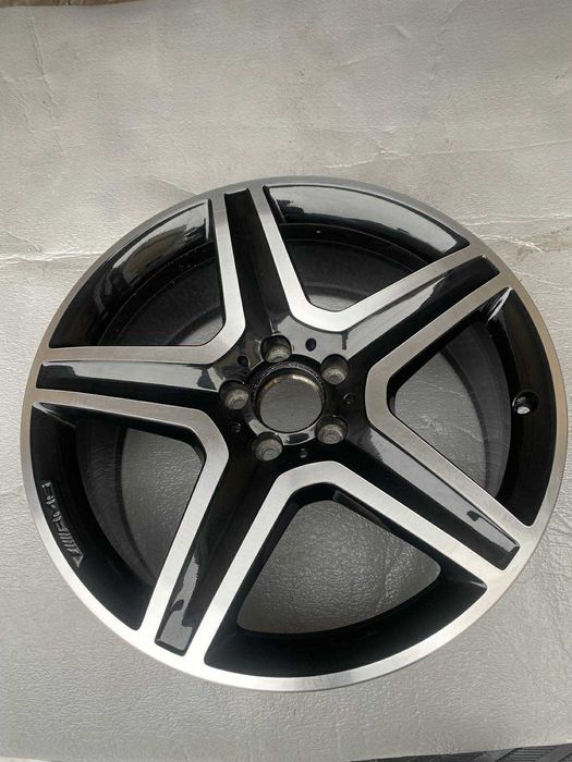 Mercedes GLA W156 Pojedyńcza Felga 19